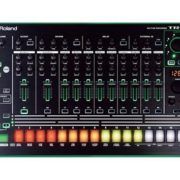 Roland Aira TR-8 Test Hardware Step-Sequencer Drumcomputer Roland Aira TR-8 Test Hardware Step-Sequencer Drumcomputer