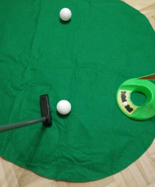 Out of the blue Toiletten Golf Set Test Klo-Golf putten