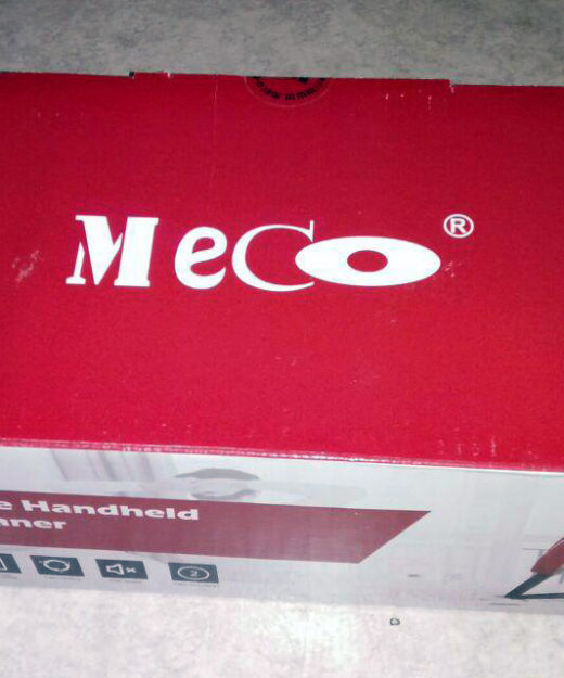 Der Handsauger kommt gut verpackt