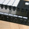 Die Anschlüsse der NI Maschine Mk3. Die Anschlüsse der NI Maschine Mk3.