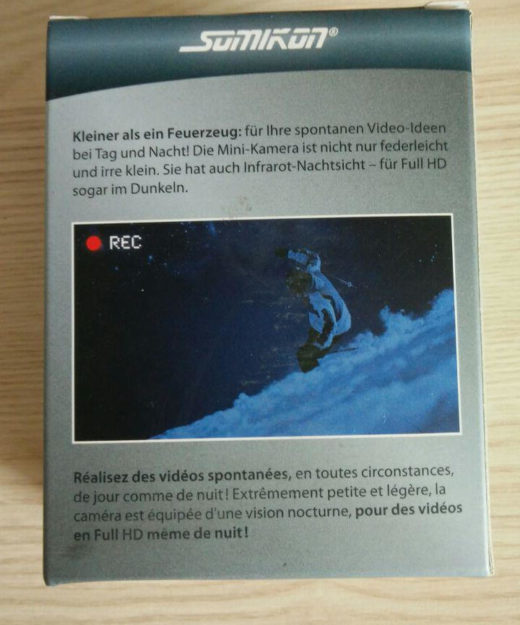 In dieser kleinen Schachtel kommt die AC-1080.ir-Kamera von Somikon.