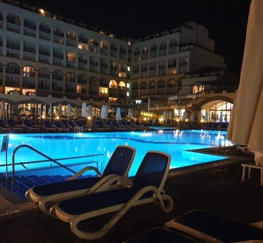 Auch bei Nacht noch wunderschön und erholsam.