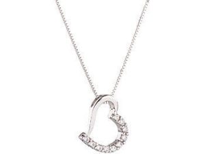 Schlichte Silberkette, aufregendes Glitzer-Herz als Anhänger