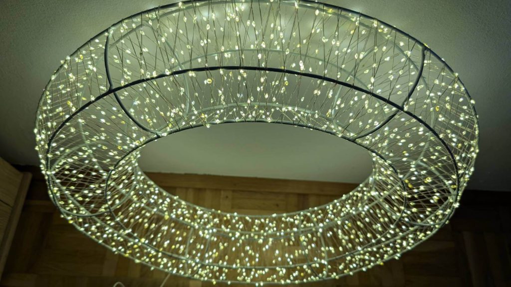 Lunartec Lichterkranz mit seinen Feuerwerk LEDs im Einsatz.