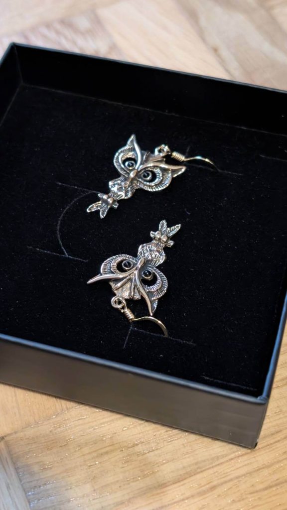 Darf es auch mal Gold sein? Diese hübschen Eulen sagen ja.