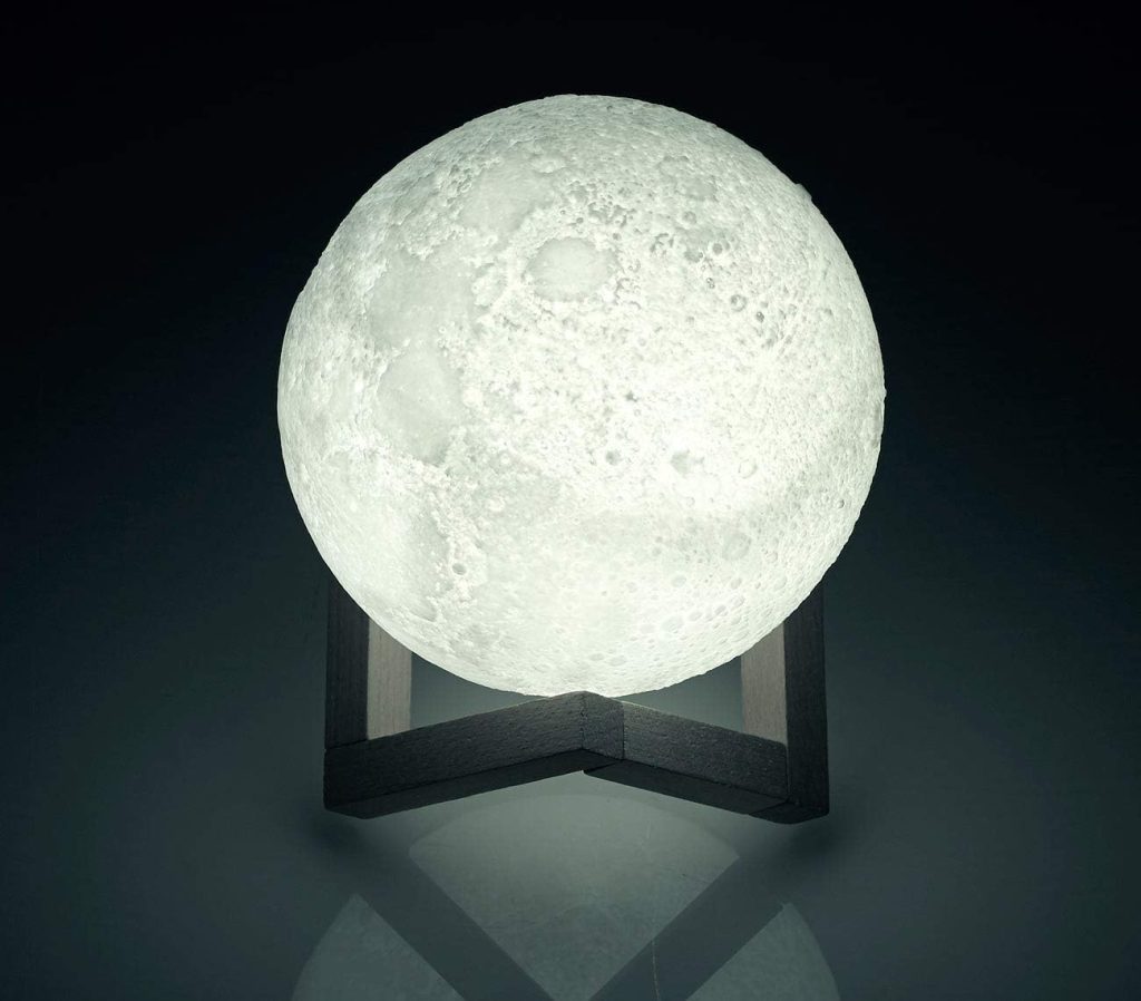 Auch im weißen Modus ist die Lunartec Lampe sehr schön.