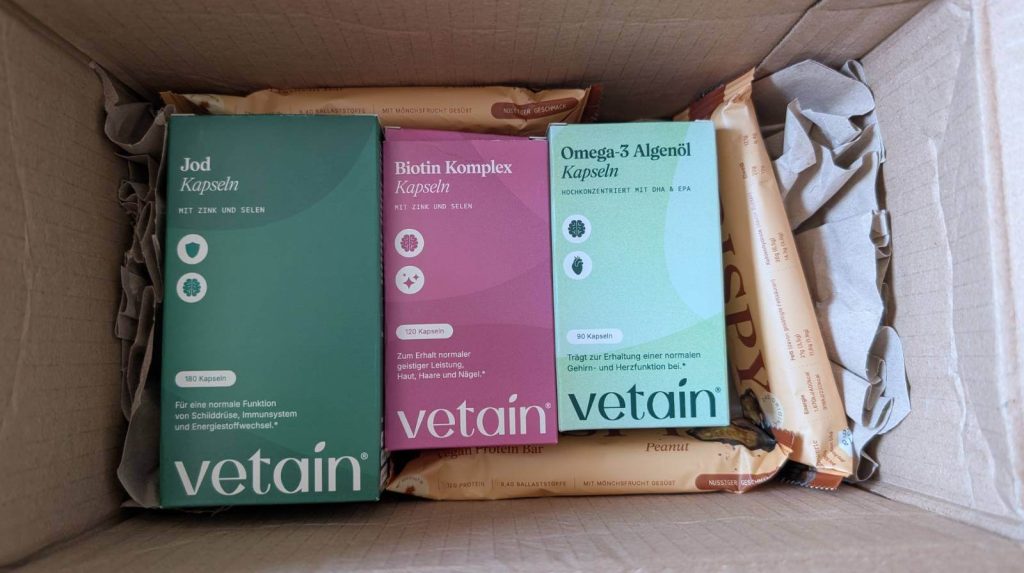 Vetain Supplements in der Versandbox.