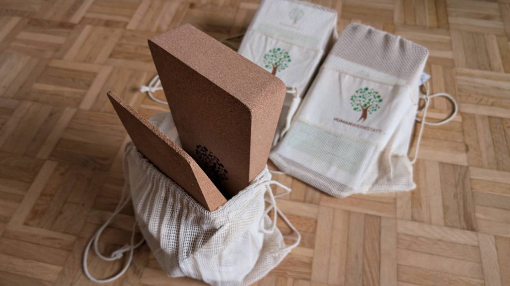 Die hohen und niedrigen Kork-Keile lassen sich bestens kombinieren.