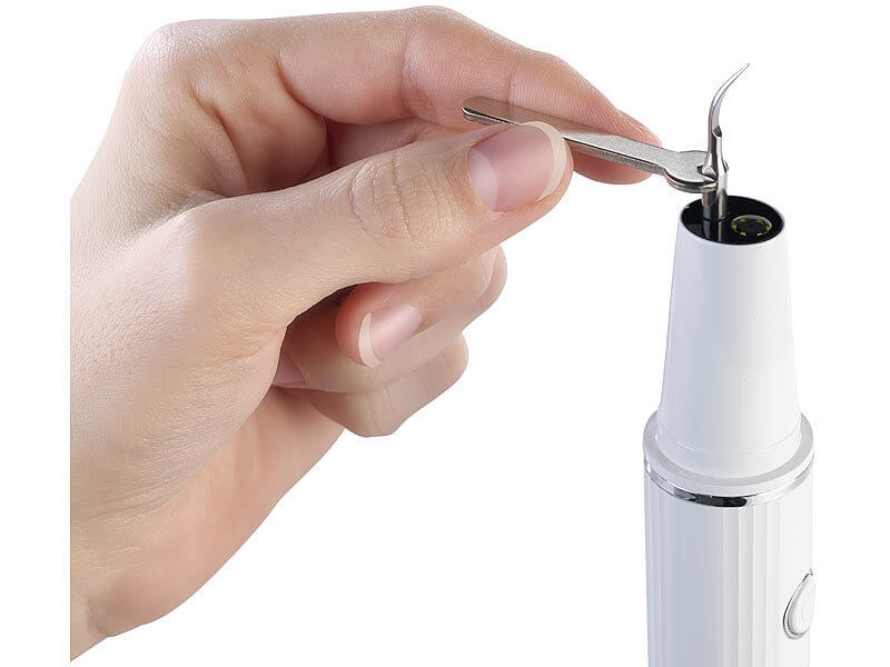 Der newgen medicals Zahnsteinentferner ist einfach in der Handhabung und niedlich noch dazu.