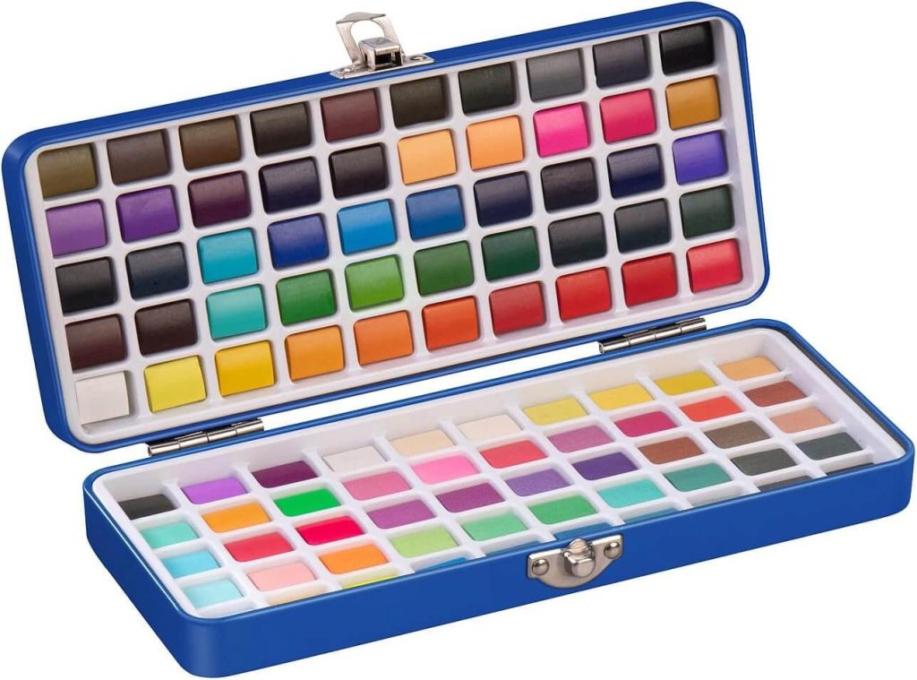 Alle 100 Farben des Aquarellfarben Sets wunderschön im Überblick. Hier liefert Playtastic eine perfekte Auswahl.