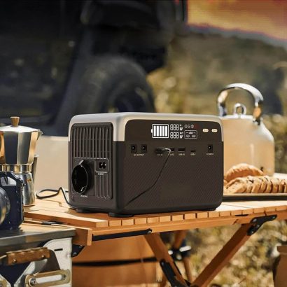 revolt Solarkonverter Powerstation & Solar-Powerbank