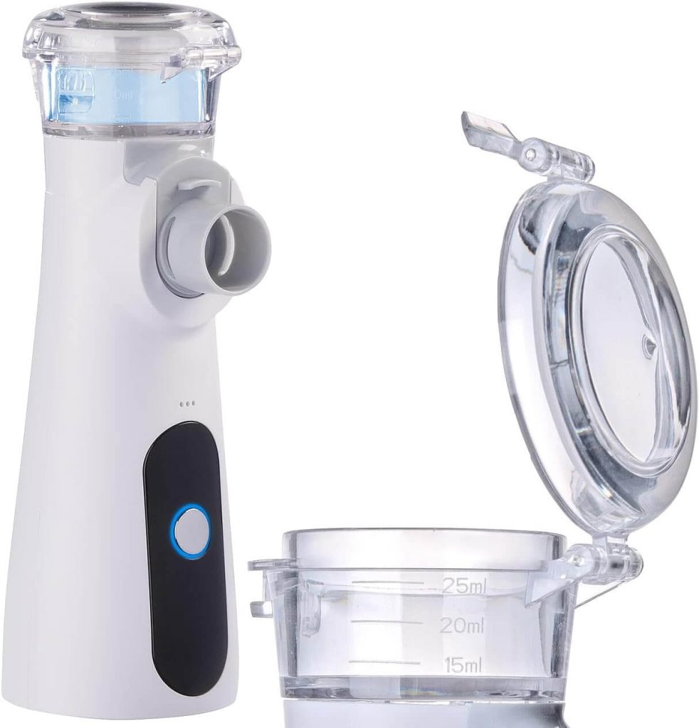 Der Inhalator mit seinem Wassertank am oberen Ende.